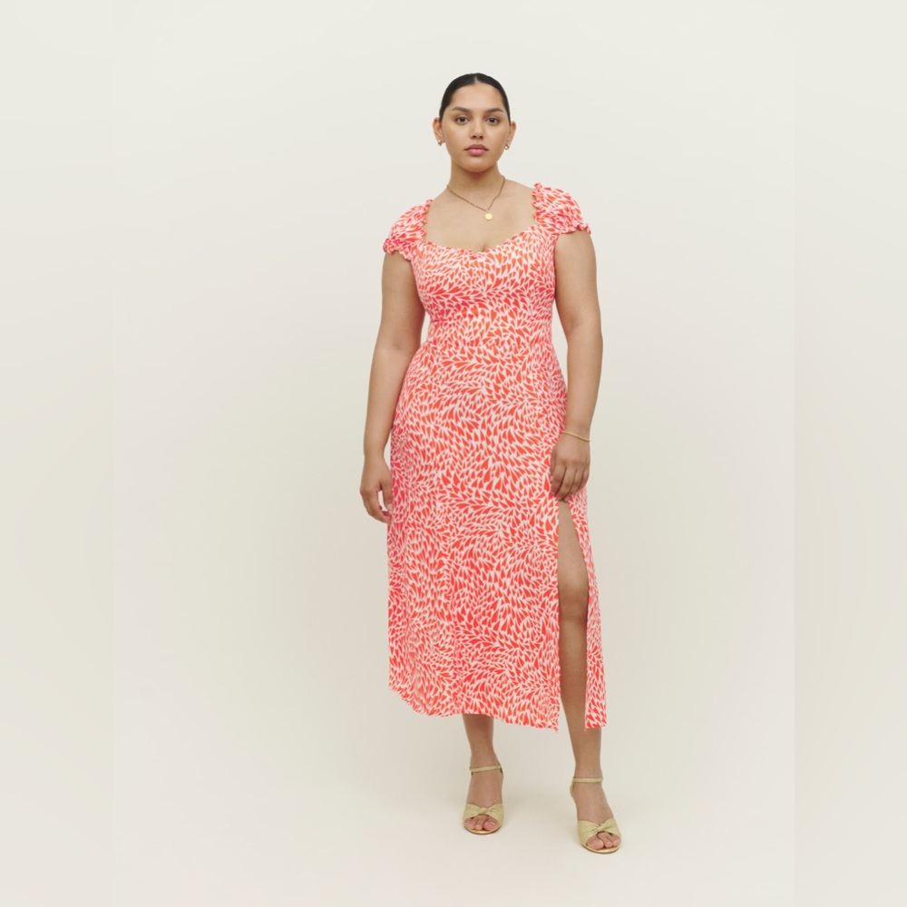 Reformation Connell Dress midi off the shoulder heart pattern (color Cupid)